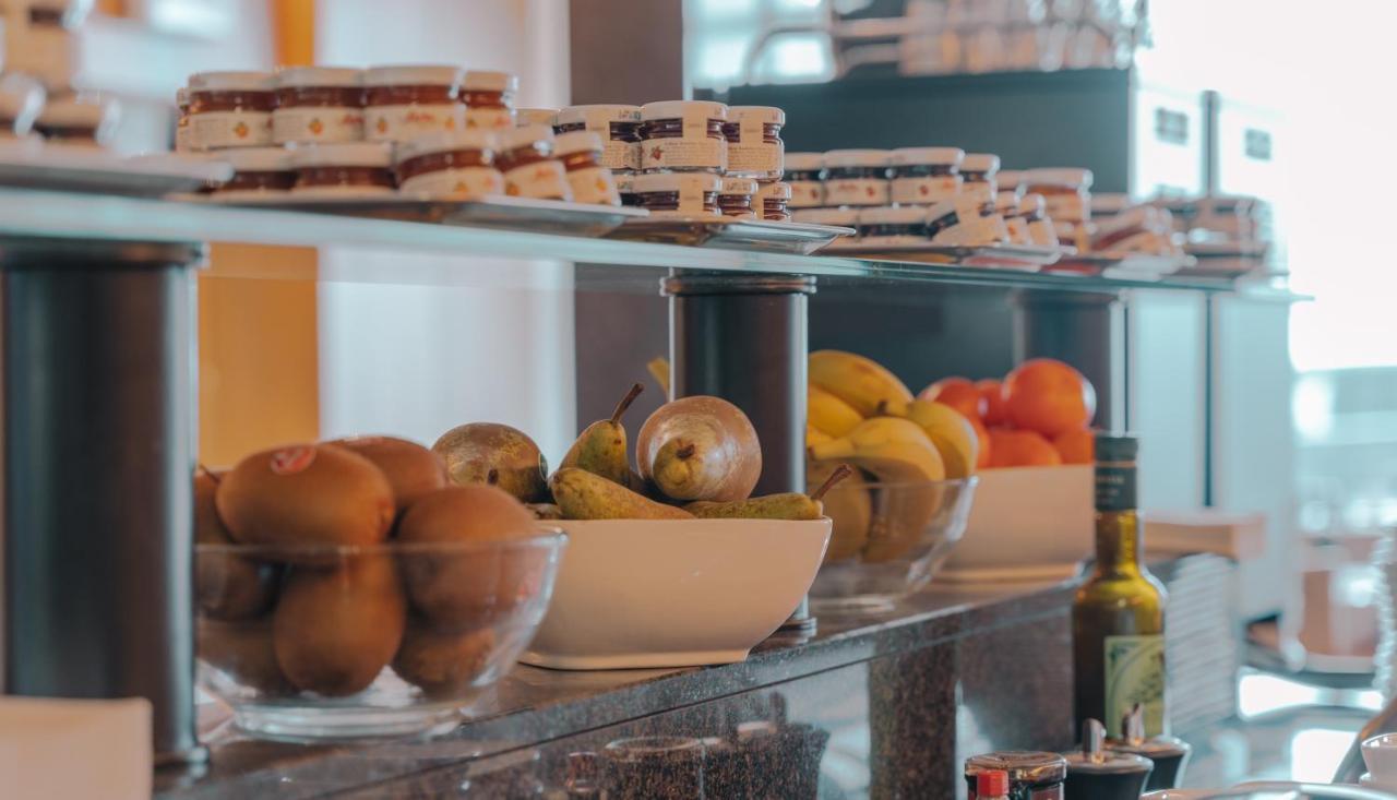 Hotel Riant-Sejour By Wp Hotels (Adults Only) 블랑켄베르크 외부 사진