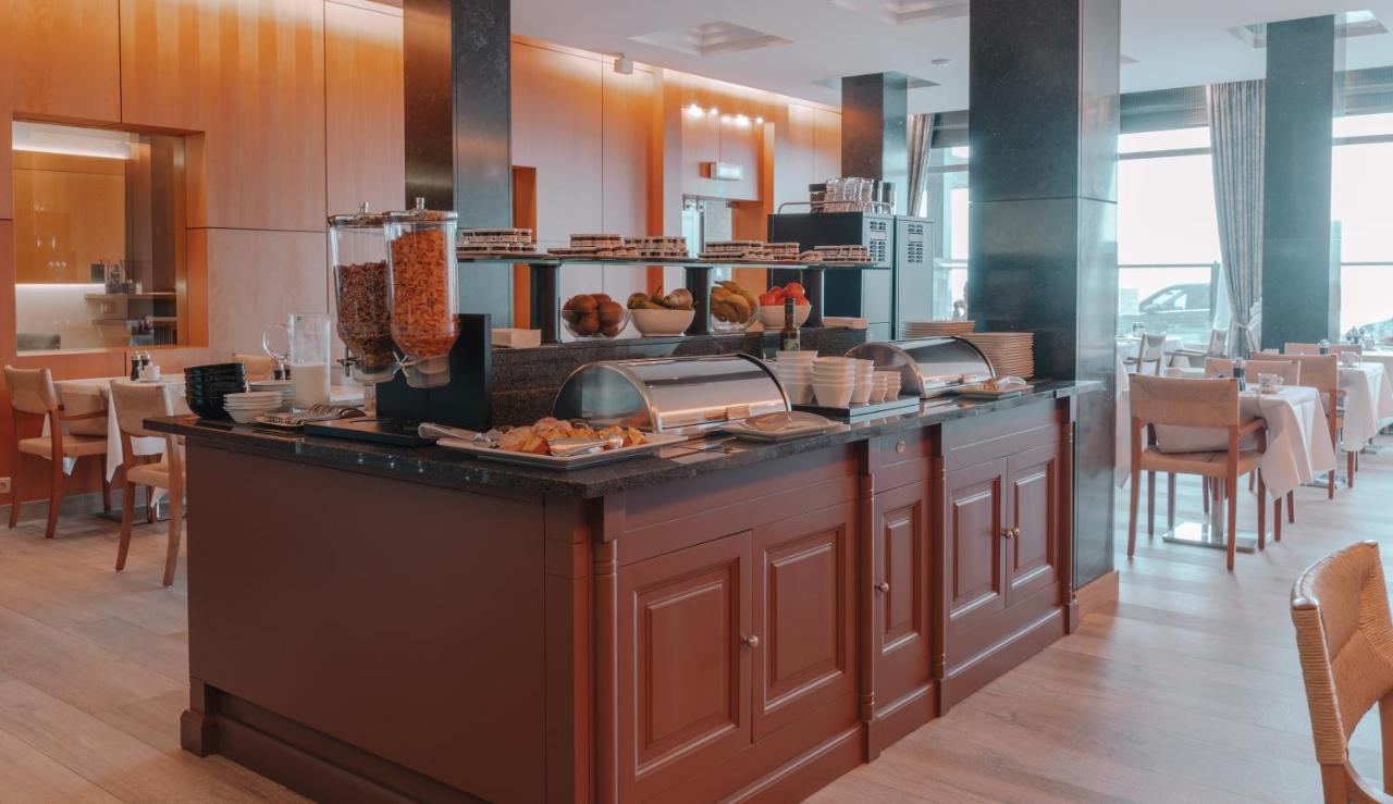 Hotel Riant-Sejour By Wp Hotels (Adults Only) 블랑켄베르크 외부 사진