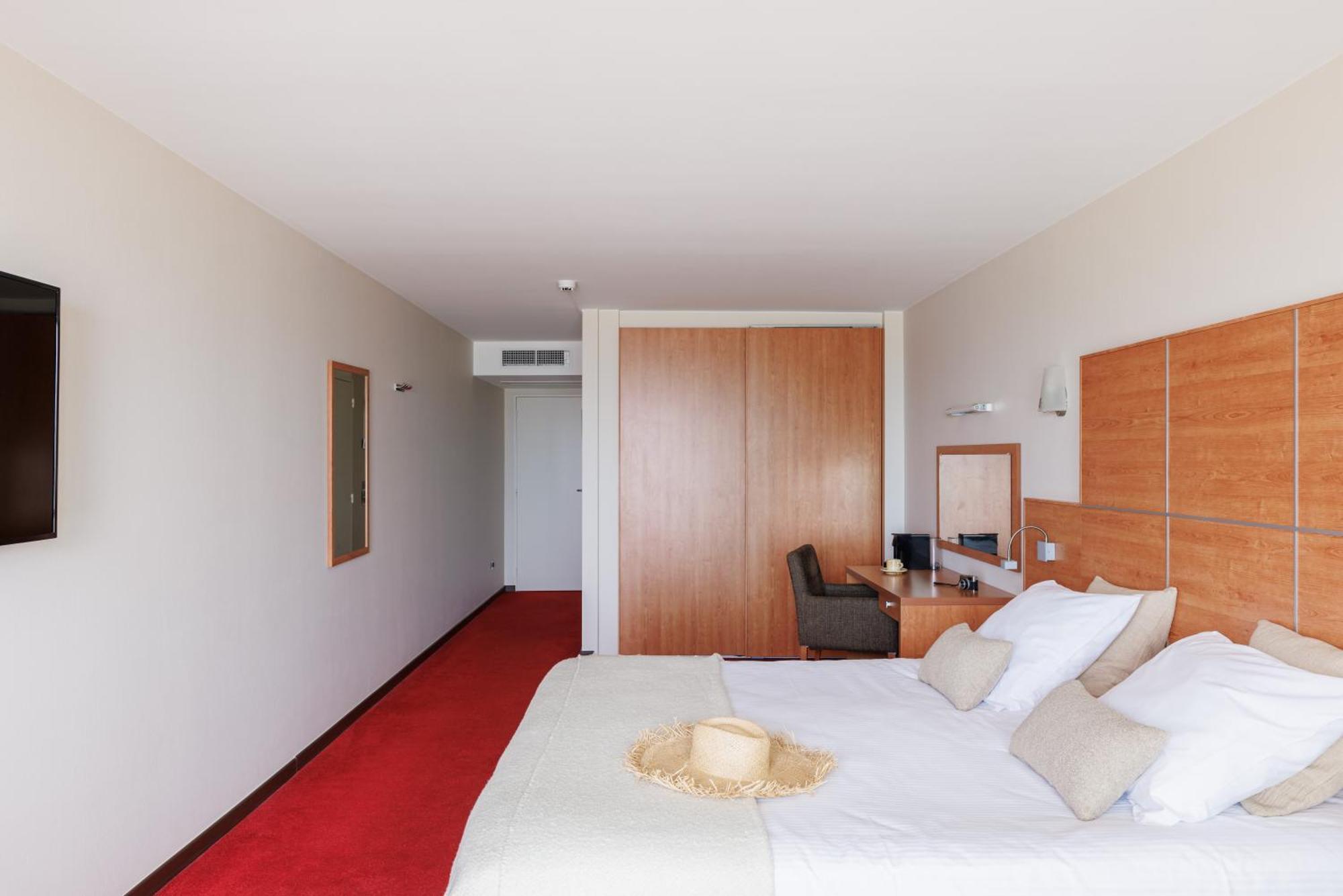 Hotel Riant-Sejour By Wp Hotels (Adults Only) 블랑켄베르크 외부 사진
