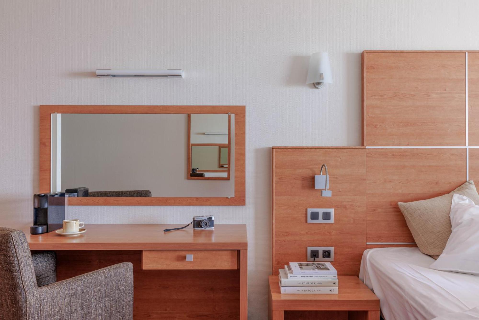 Hotel Riant-Sejour By Wp Hotels (Adults Only) 블랑켄베르크 외부 사진