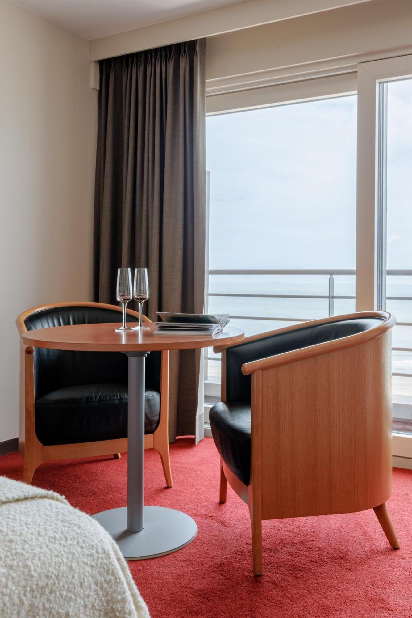 Hotel Riant-Sejour By Wp Hotels (Adults Only) 블랑켄베르크 외부 사진