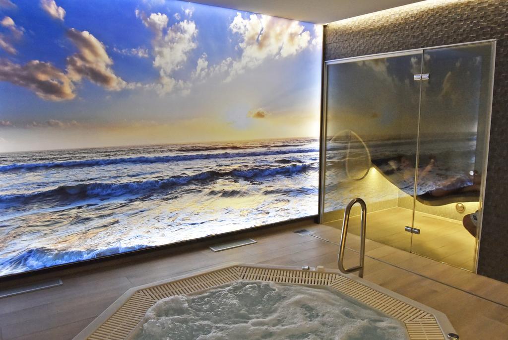 Hotel Riant-Sejour By Wp Hotels (Adults Only) 블랑켄베르크 외부 사진
